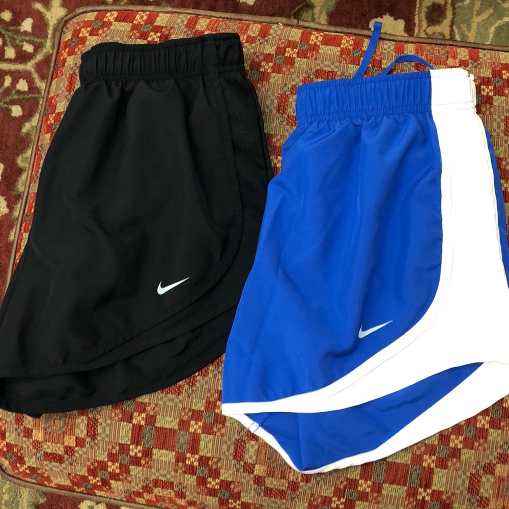 Like new Women’s Nike Shorts (M)